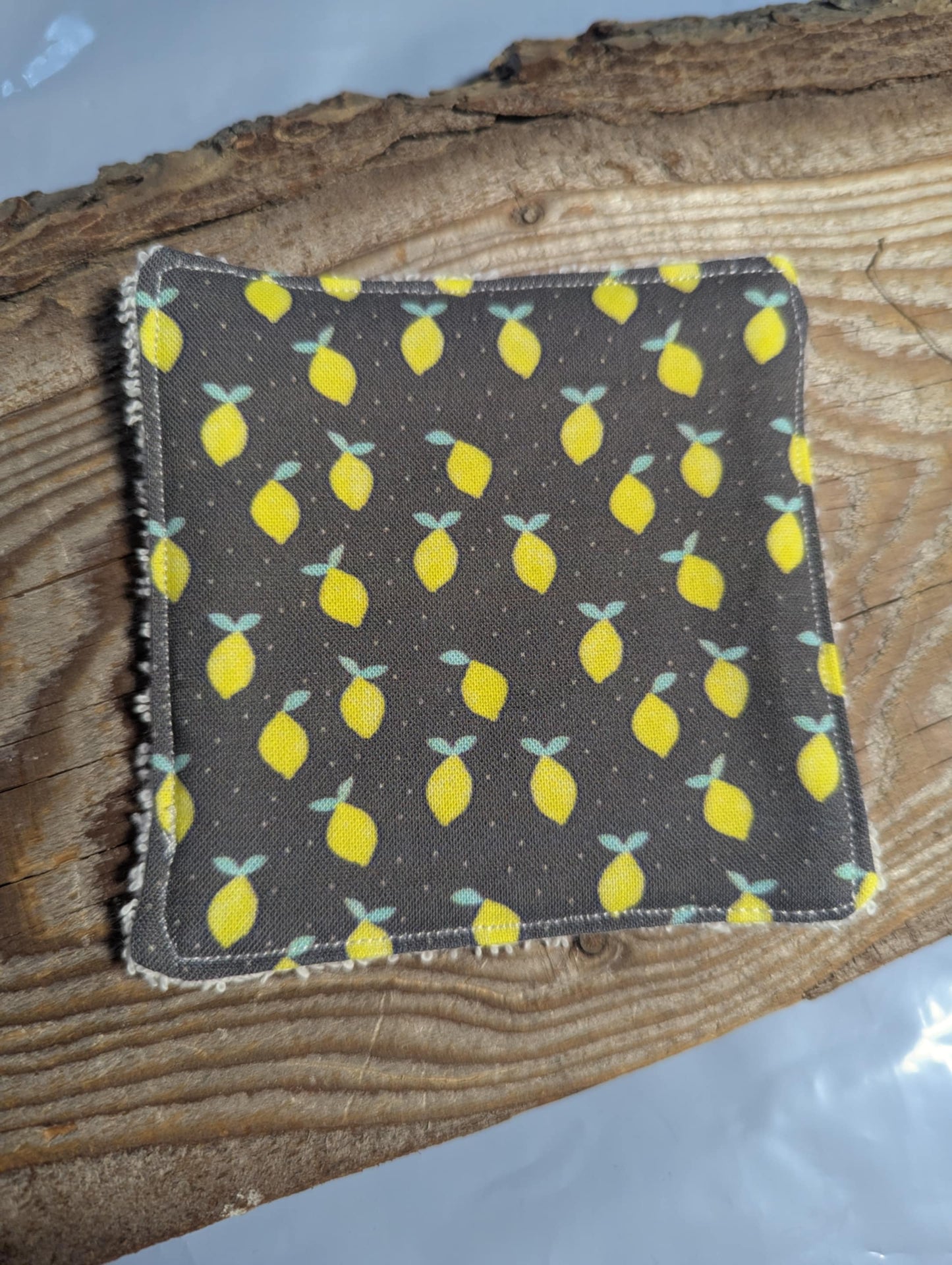 Lingettes démaquillantes, citron